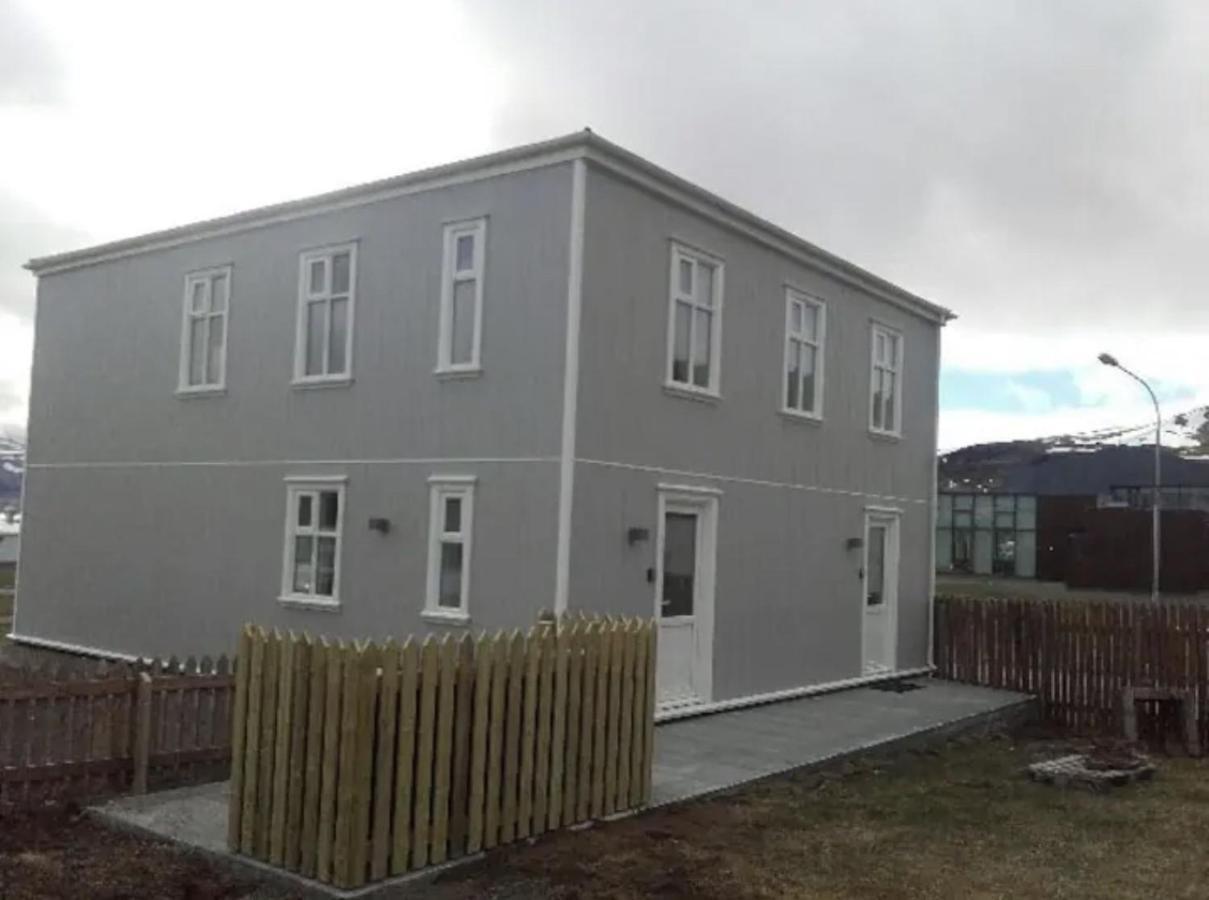 West Peninsula Apartment, Olafsvik. Exterior photo
